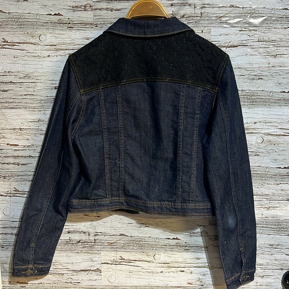 🏁 Denim vest with metal spikes and lace size large - Picture 8 of 8